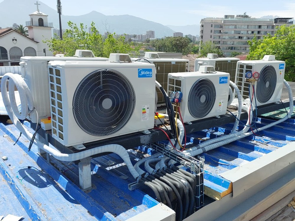 Mantenimiento de equipos de climatización por ASR Friocalor